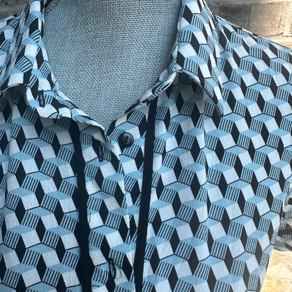 Monteau Dress - Picture 5 of 5